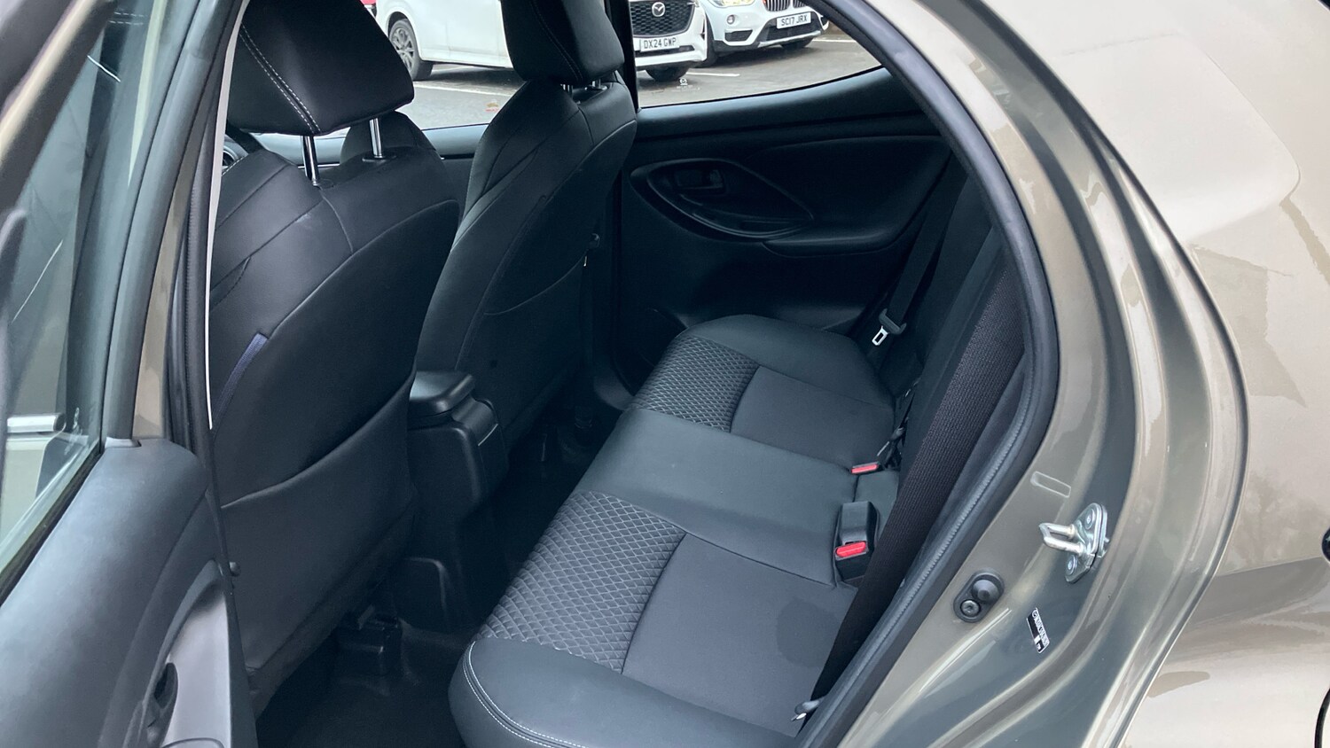 Used Mazda Mazda2 HYBRID 2023 for sale - 77489877: Photo 16