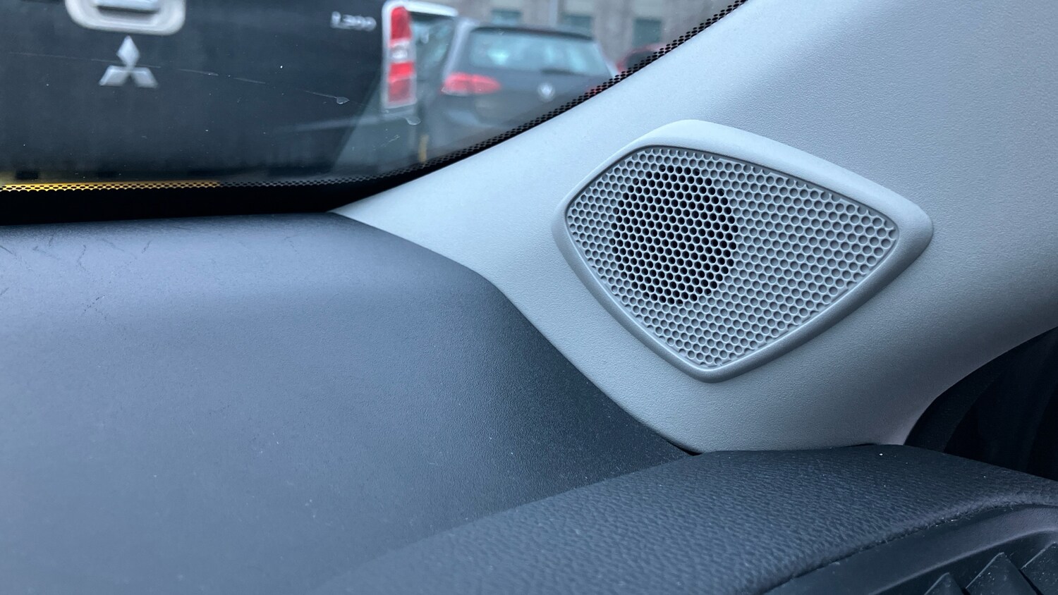 Used Mazda Mazda2 HYBRID 2023 for sale - 77489877: Photo 34