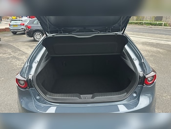 Used Mazda Mazda3 2024 for sale - 76493793: Photo