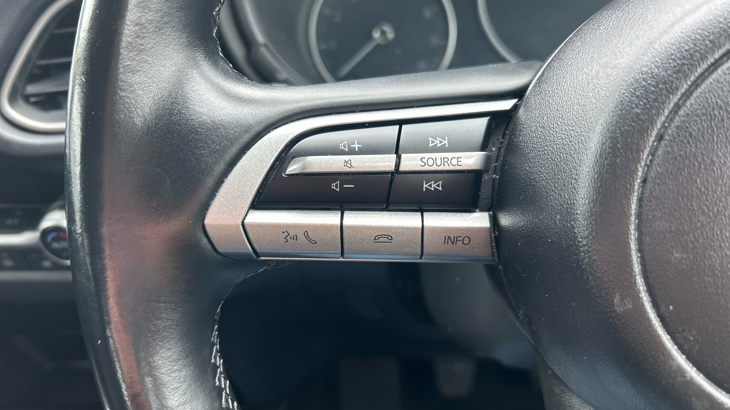 Used Mazda CX-30 2022 for sale - 77475511: Photo 25