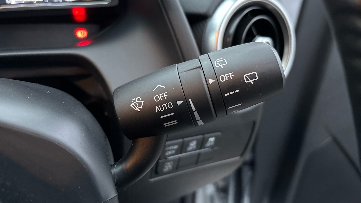 Used Mazda Mazda2 2022 for sale - 76919688: Photo 31