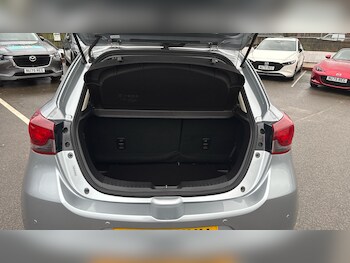 Used Mazda Mazda2 2022 for sale - 76919688: Photo