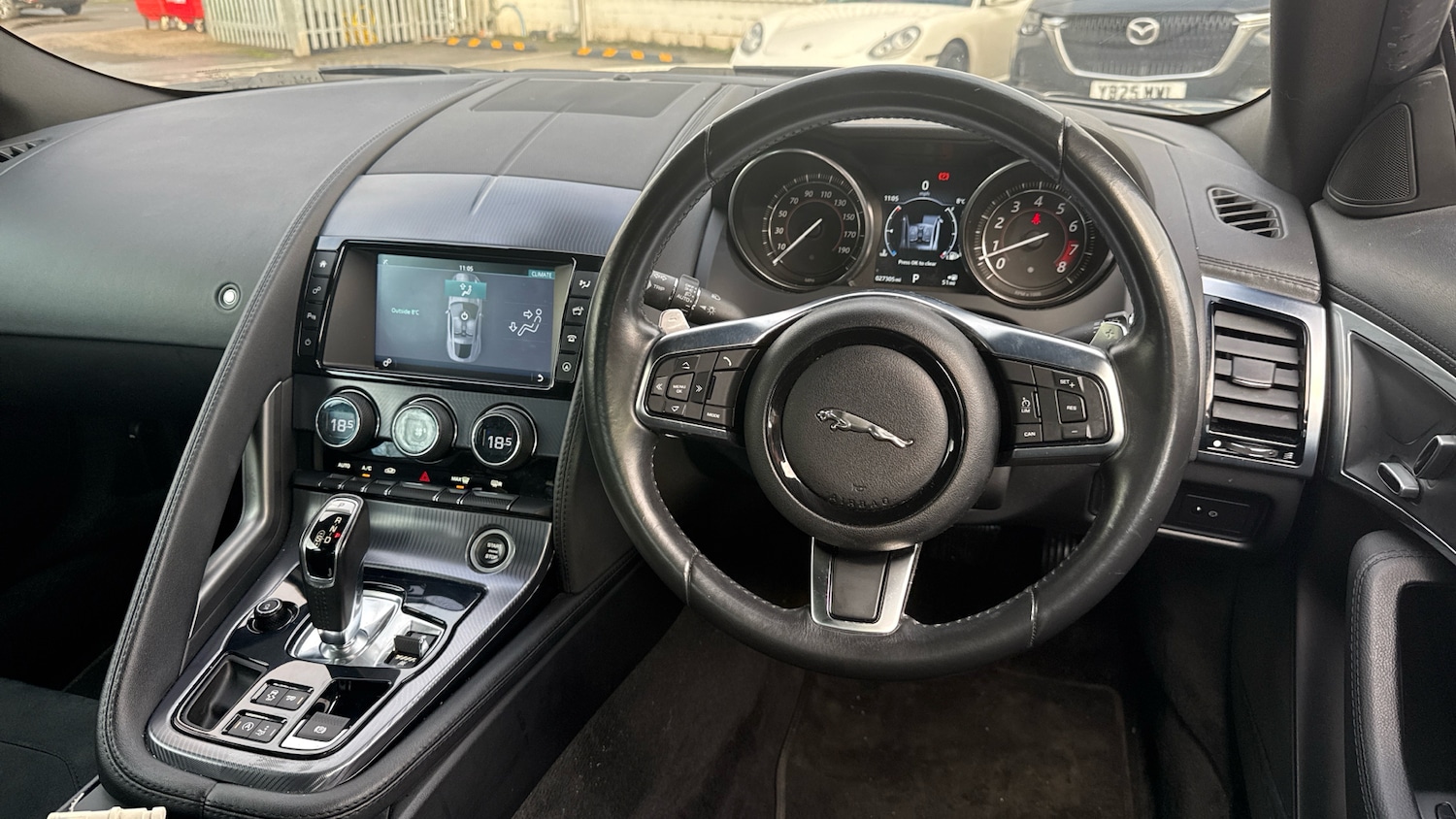 Used Jaguar F-Type 2017 for sale - 76948170: Photo 10