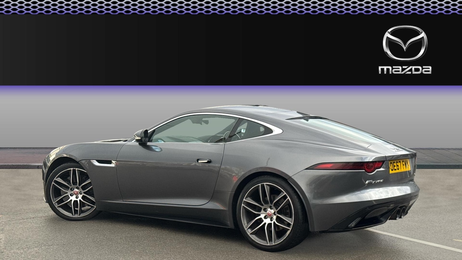 Used Jaguar F-Type 2017 for sale - 76948170: Photo 2