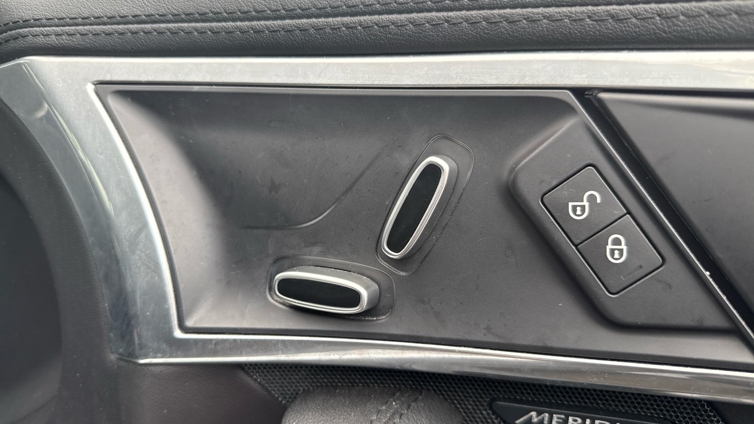 Used Jaguar F-Type 2017 for sale - 76948170: Photo 30