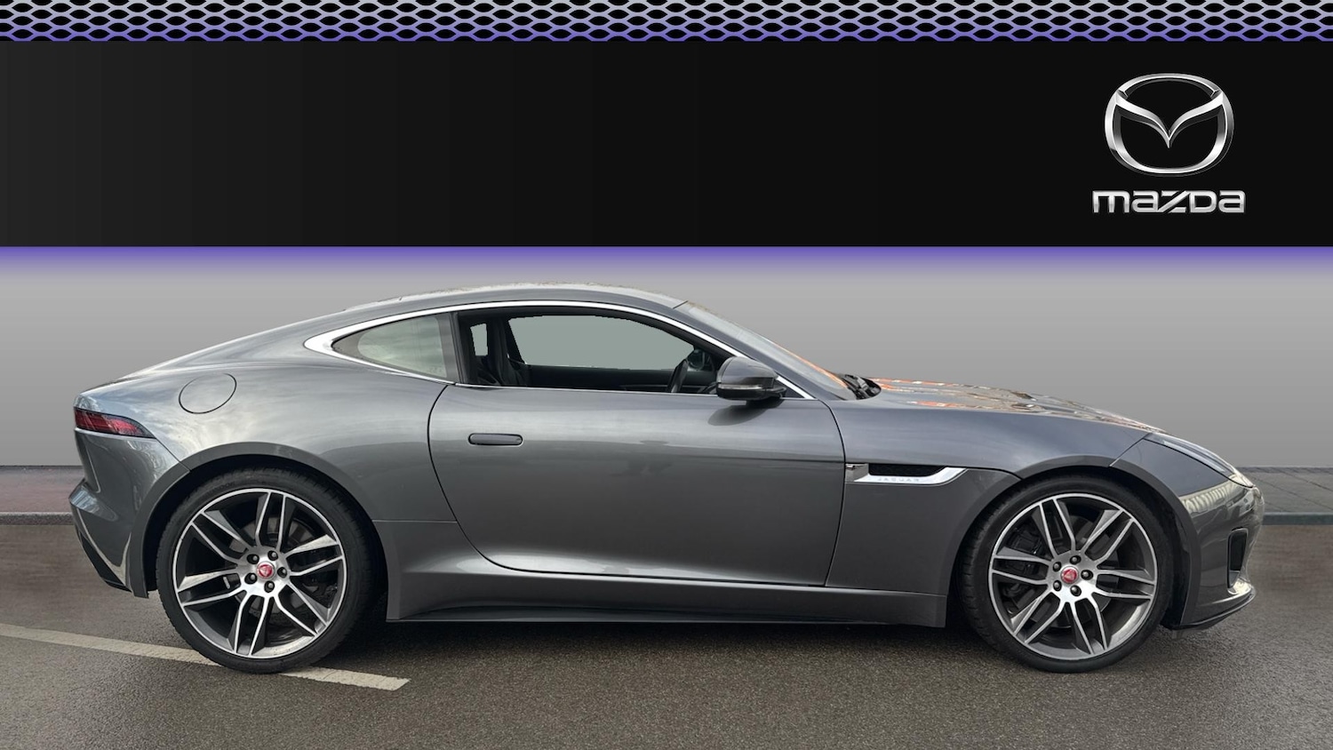 Used Jaguar F-Type 2017 for sale - 76948170: Photo 5