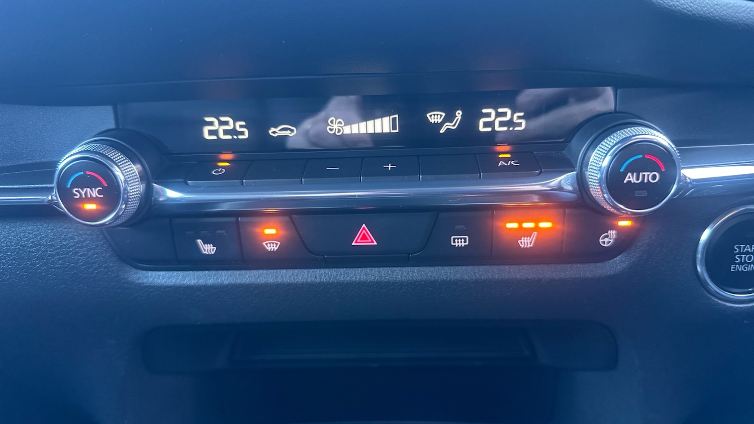 Used Mazda CX-30 2023 for sale - 77619773: Photo 35