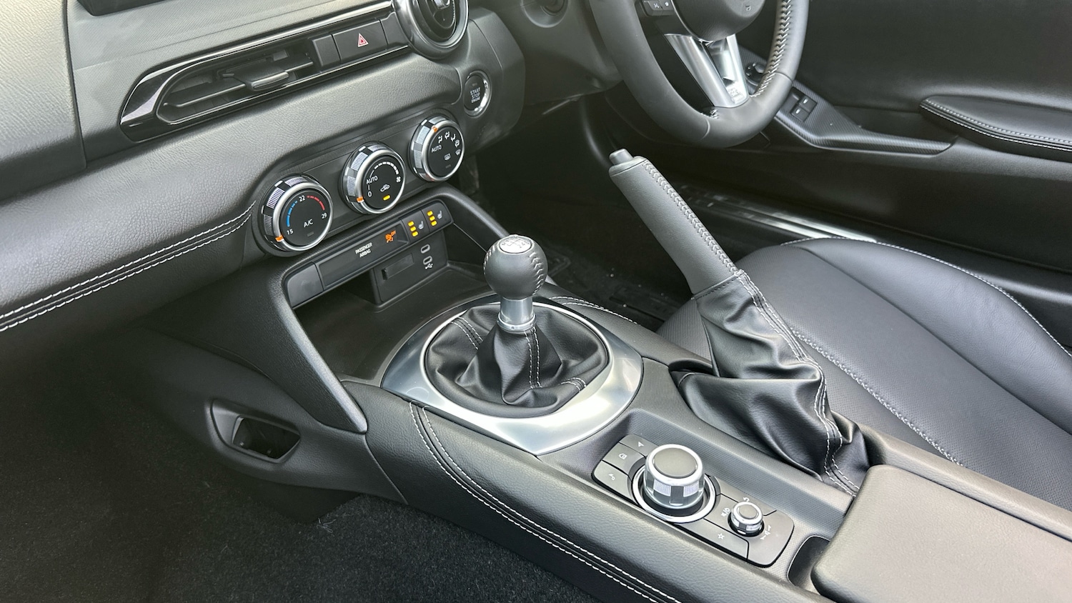 Used Mazda MX-5 2026 for sale - 77775000: Photo 13