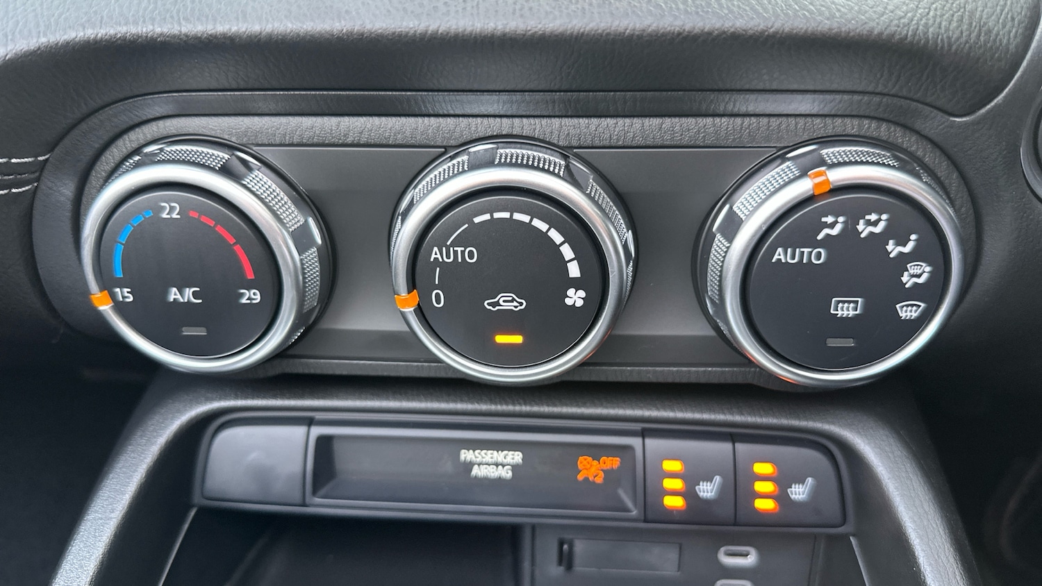 Used Mazda MX-5 2026 for sale - 77775000: Photo 34