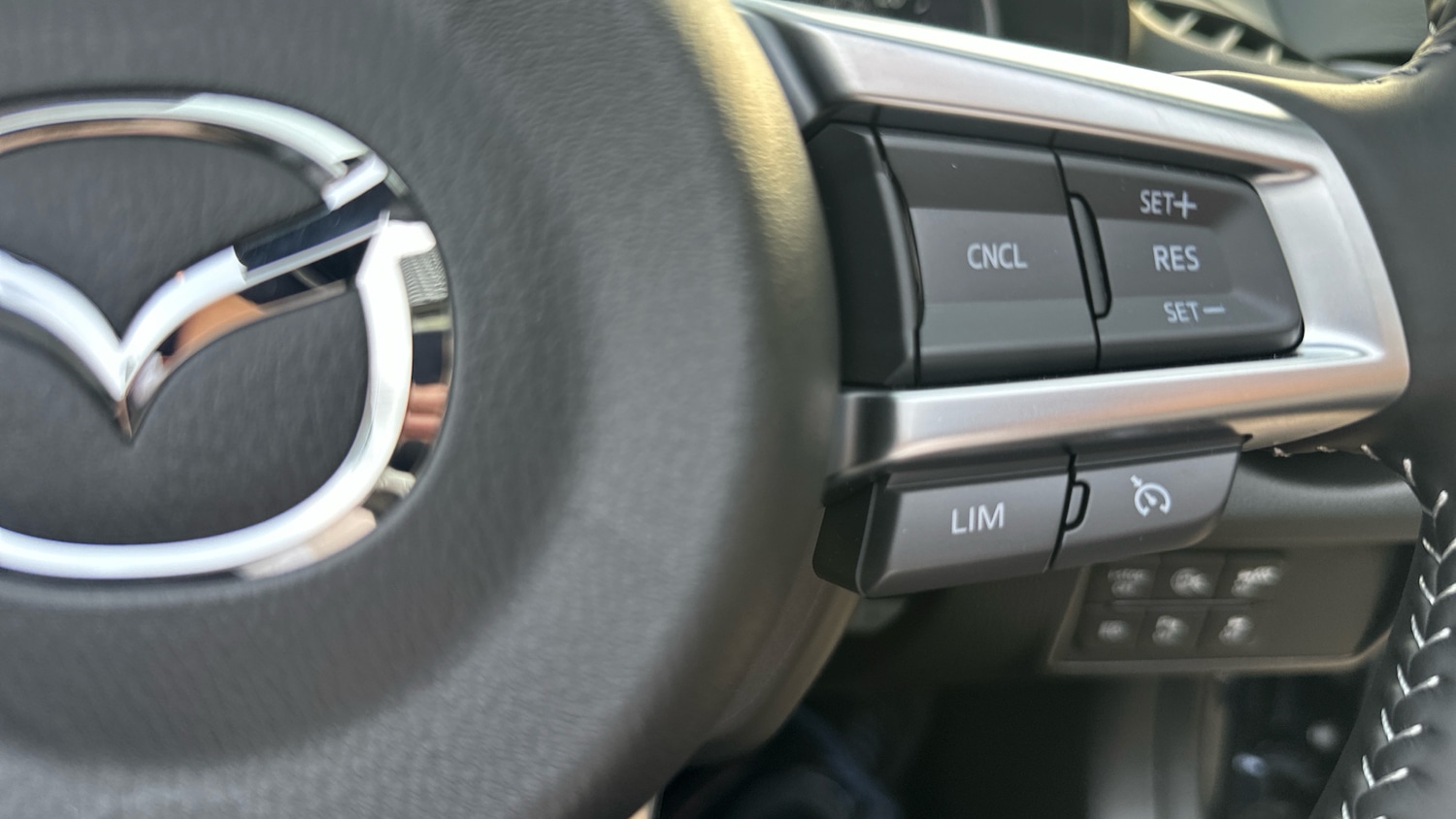 Used Mazda MX-5 2026 for sale - 77775000: Photo 39