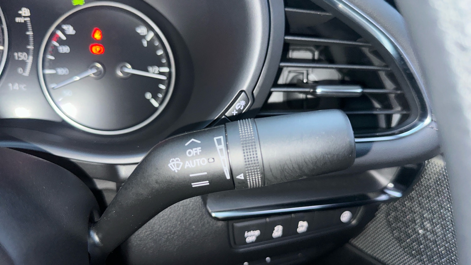 Used Mazda Mazda3 2020 for sale - 76968732: Photo 32