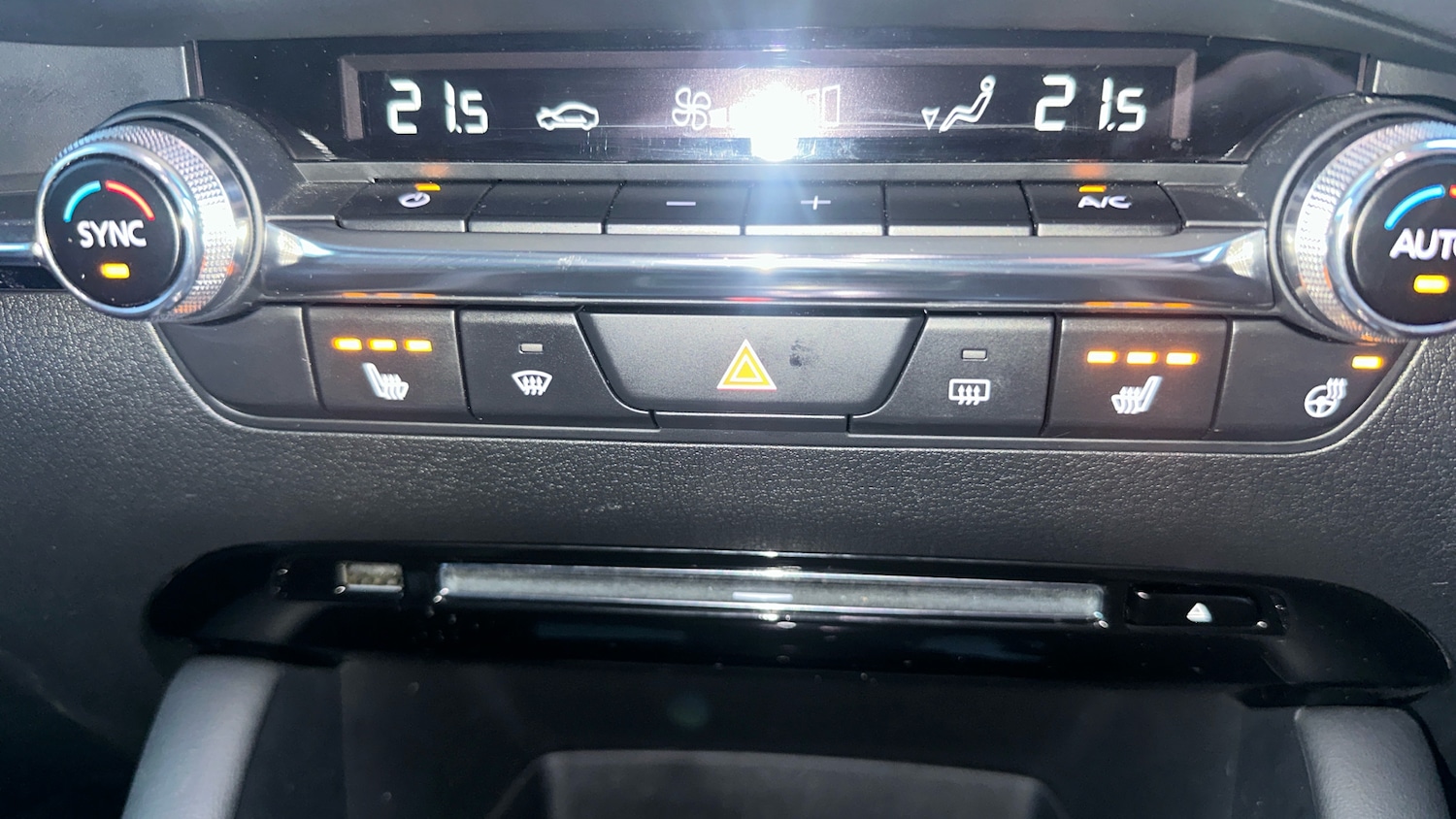 Used Mazda Mazda3 2020 for sale - 76968732: Photo 36