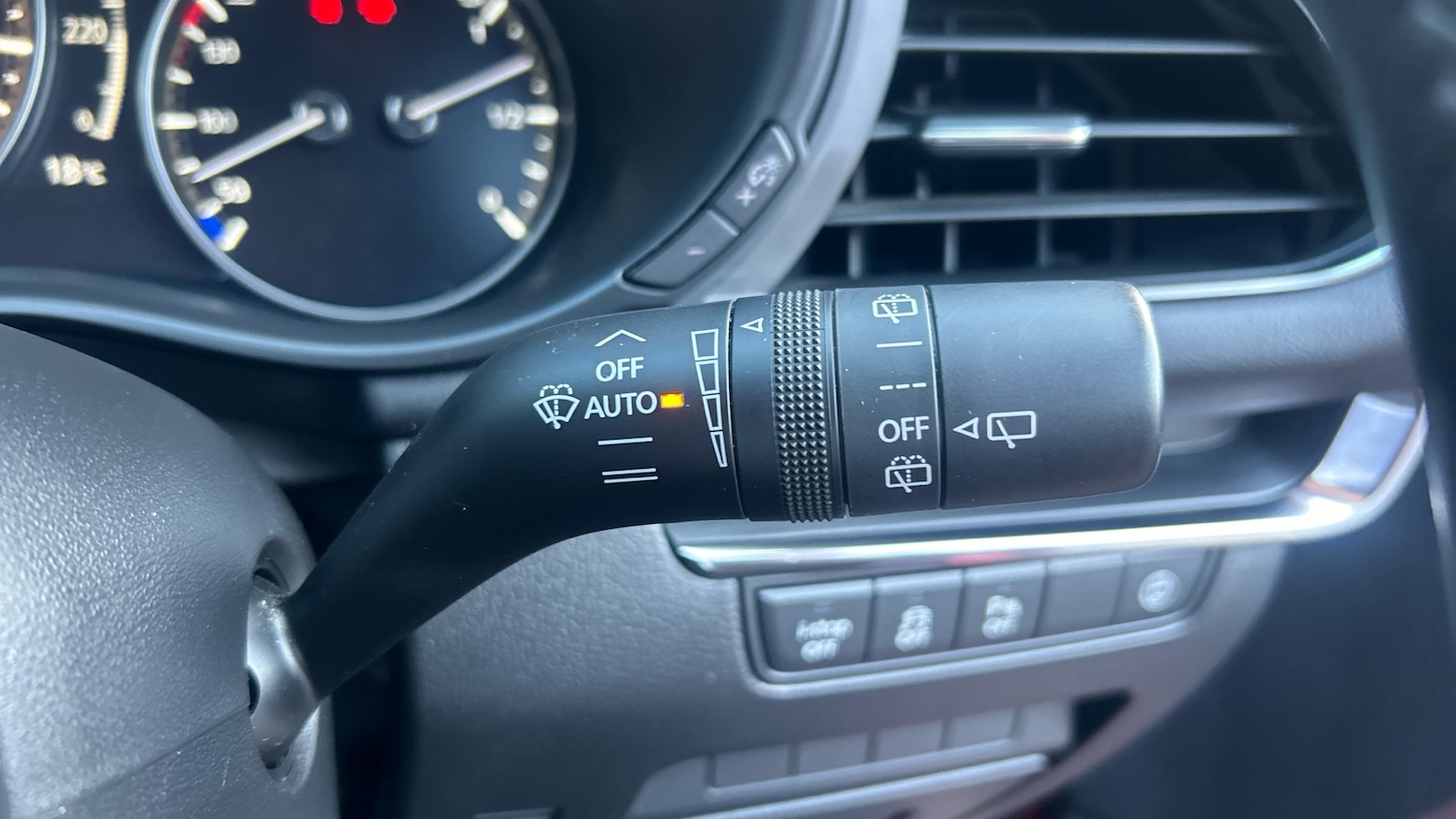 Used Mazda Mazda3 2020 for sale - 76858658: Photo 24