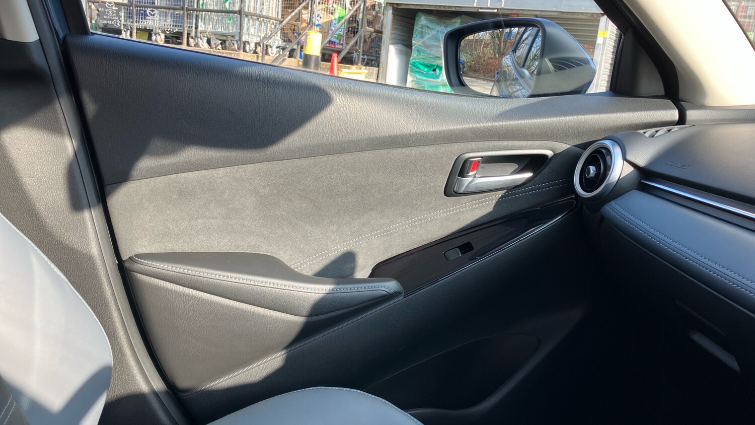 Used Mazda Mazda2 2022 for sale - 78092541: Photo 23