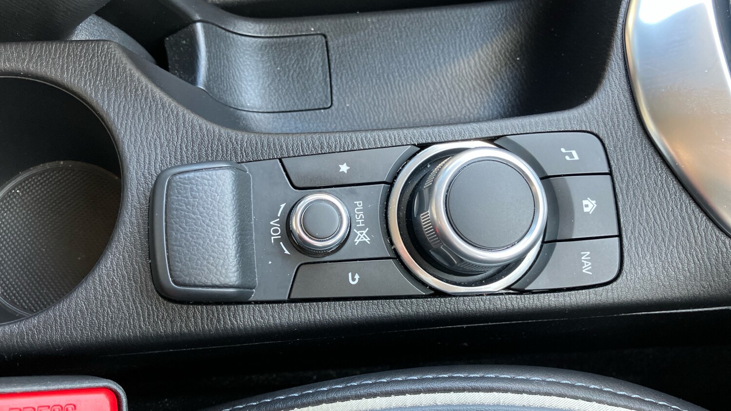 Used Mazda Mazda2 2022 for sale - 78092541: Photo 24