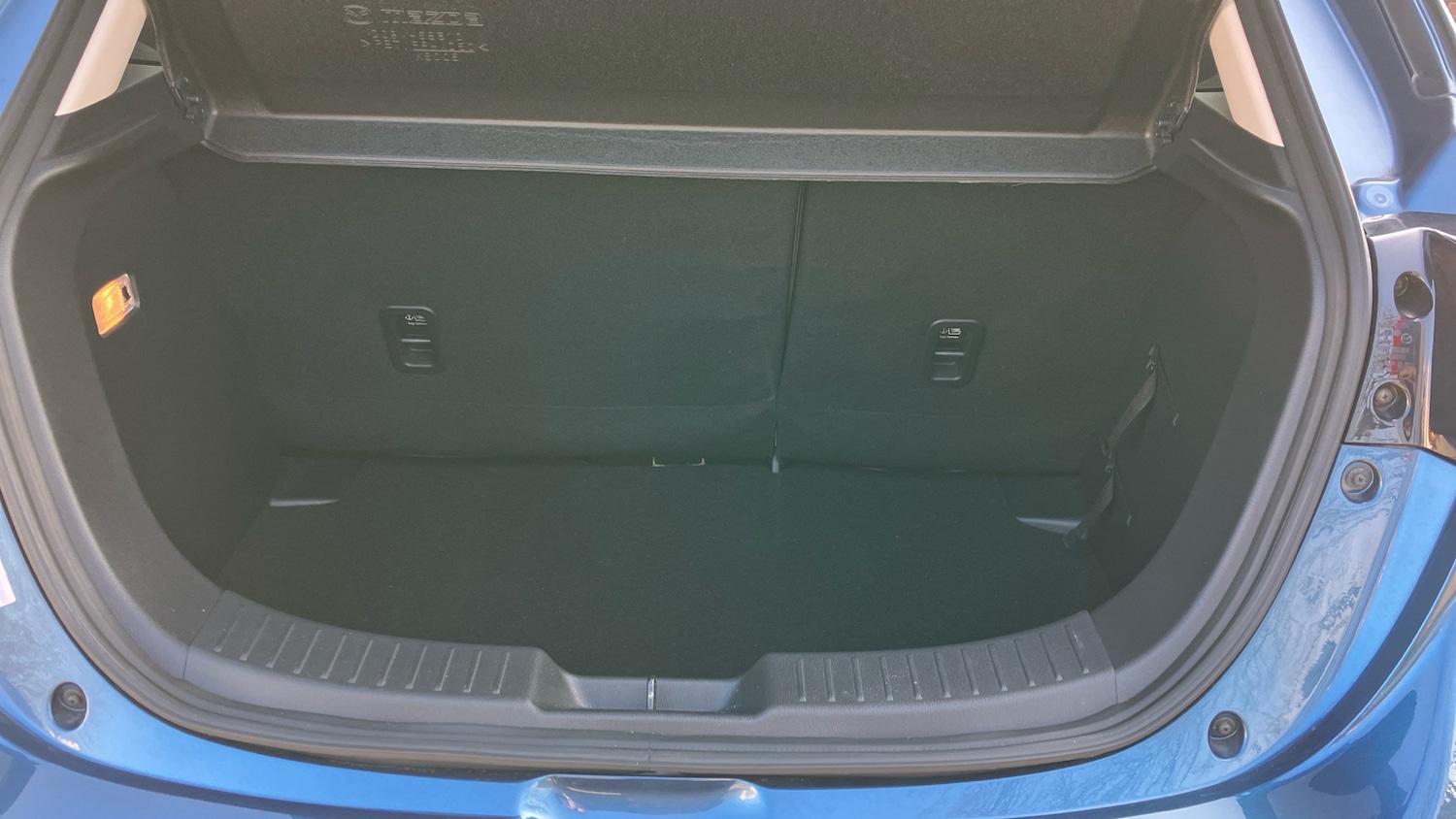 Used Mazda Mazda2 2022 for sale - 78092541: Photo 4