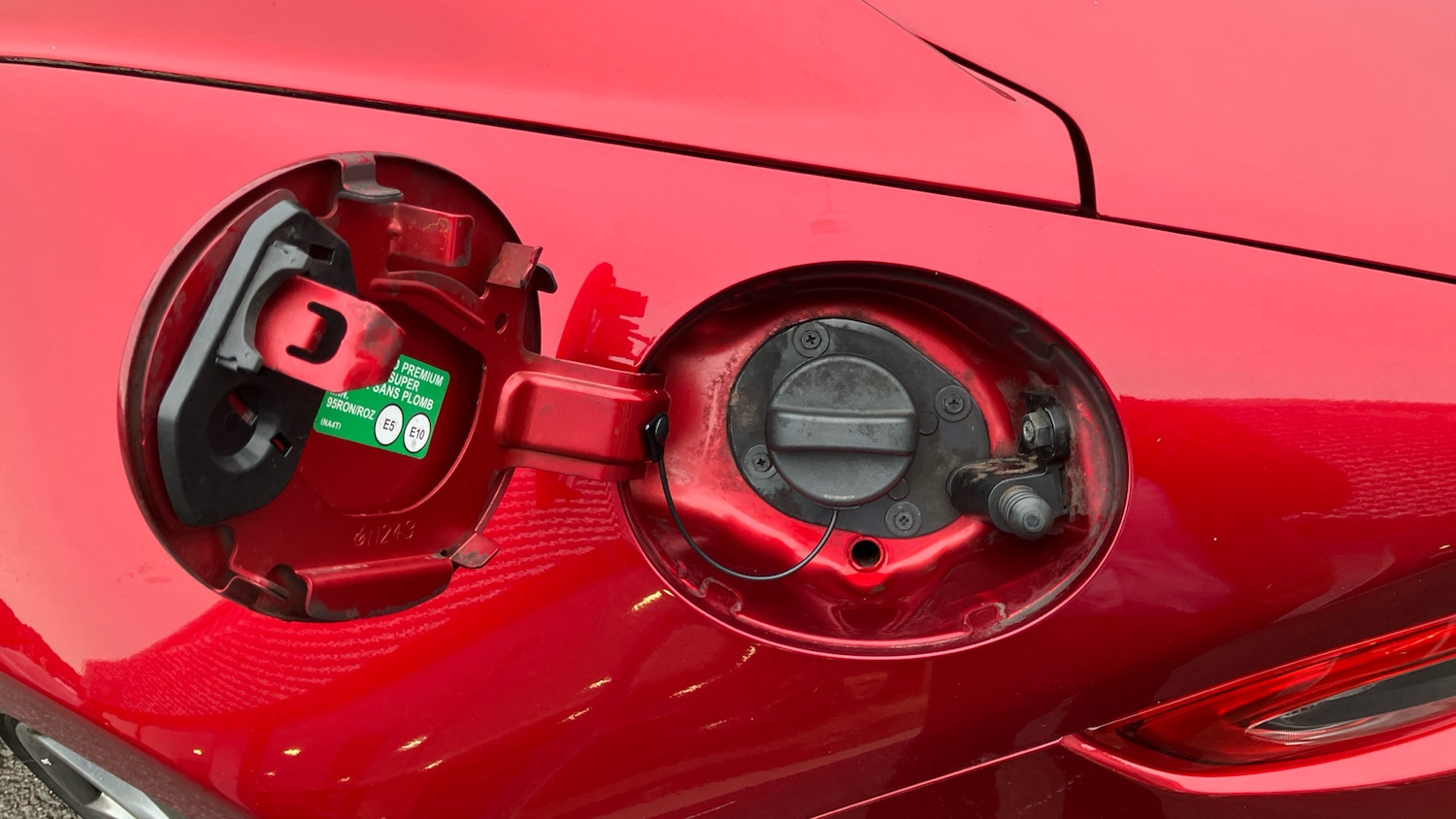 Used Mazda MX-5 2019 for sale - 76859022: Photo 46