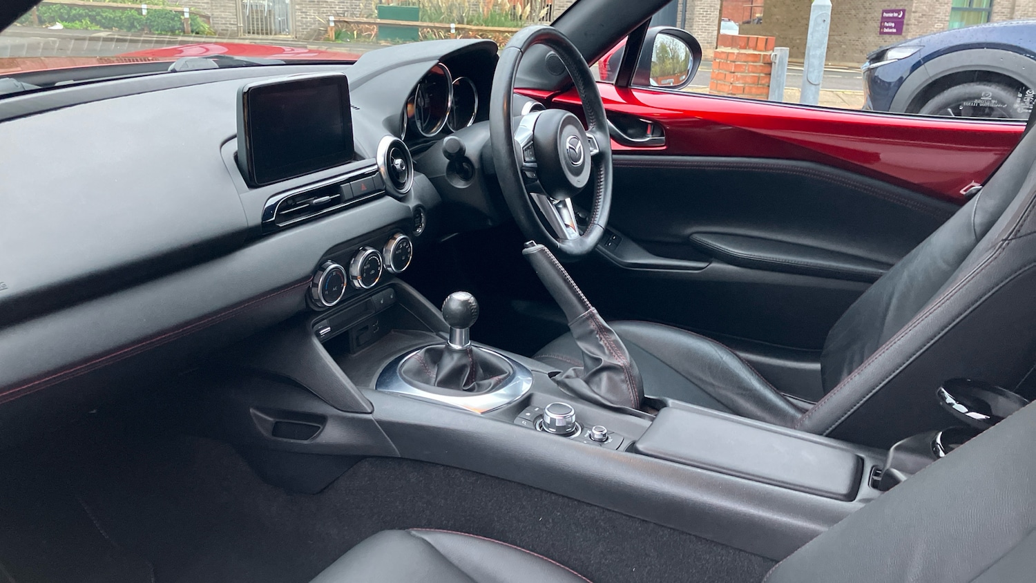 Used Mazda MX-5 2019 for sale - 76859022: Photo 9