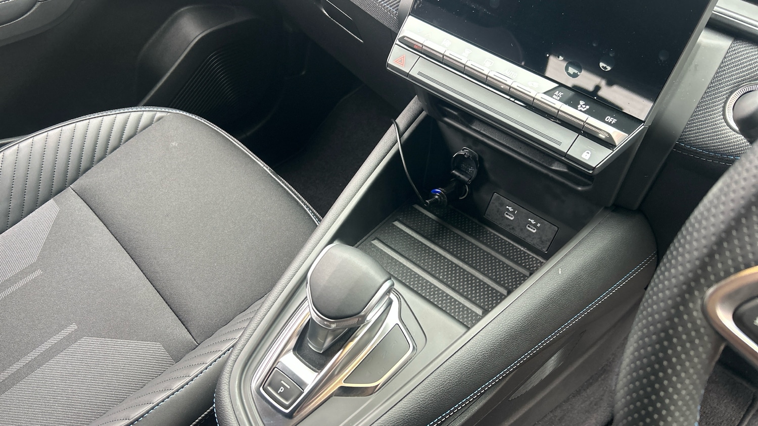 Used Renault Captur 2025 for sale - 77974447: Photo 13