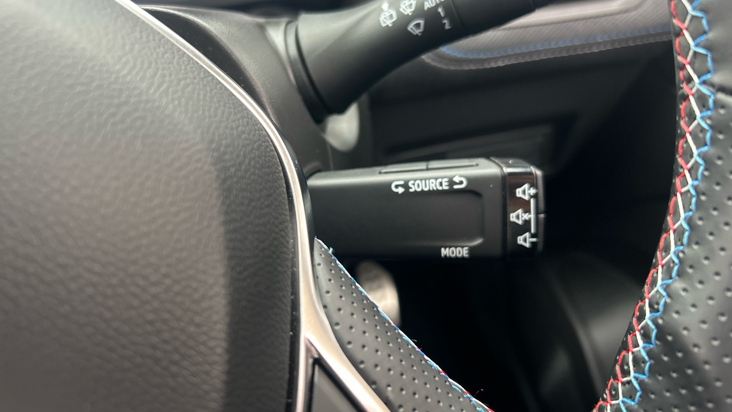 Used Renault Captur 2025 for sale - 77974447: Photo 32