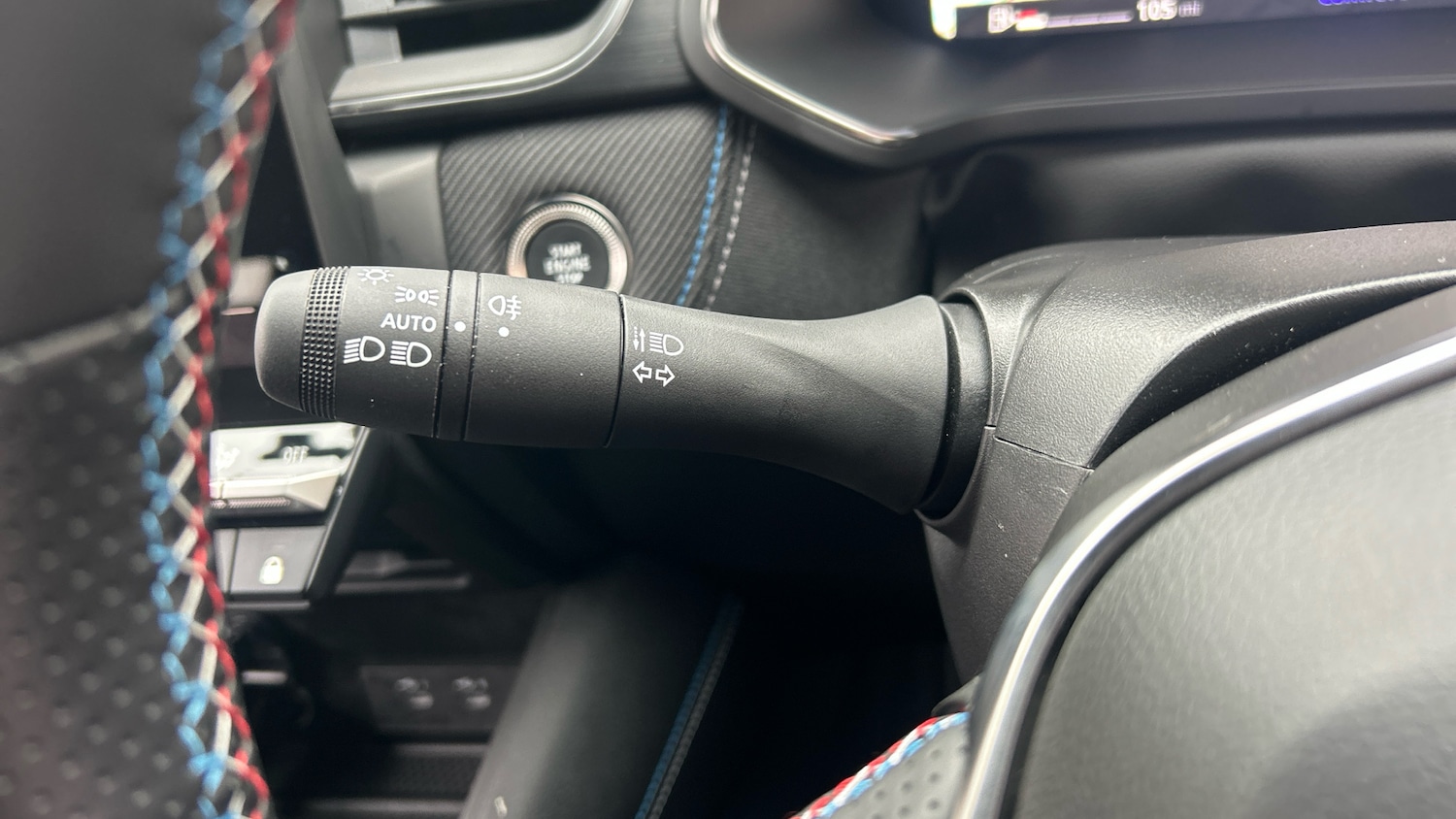 Used Renault Captur 2025 for sale - 77974447: Photo 34