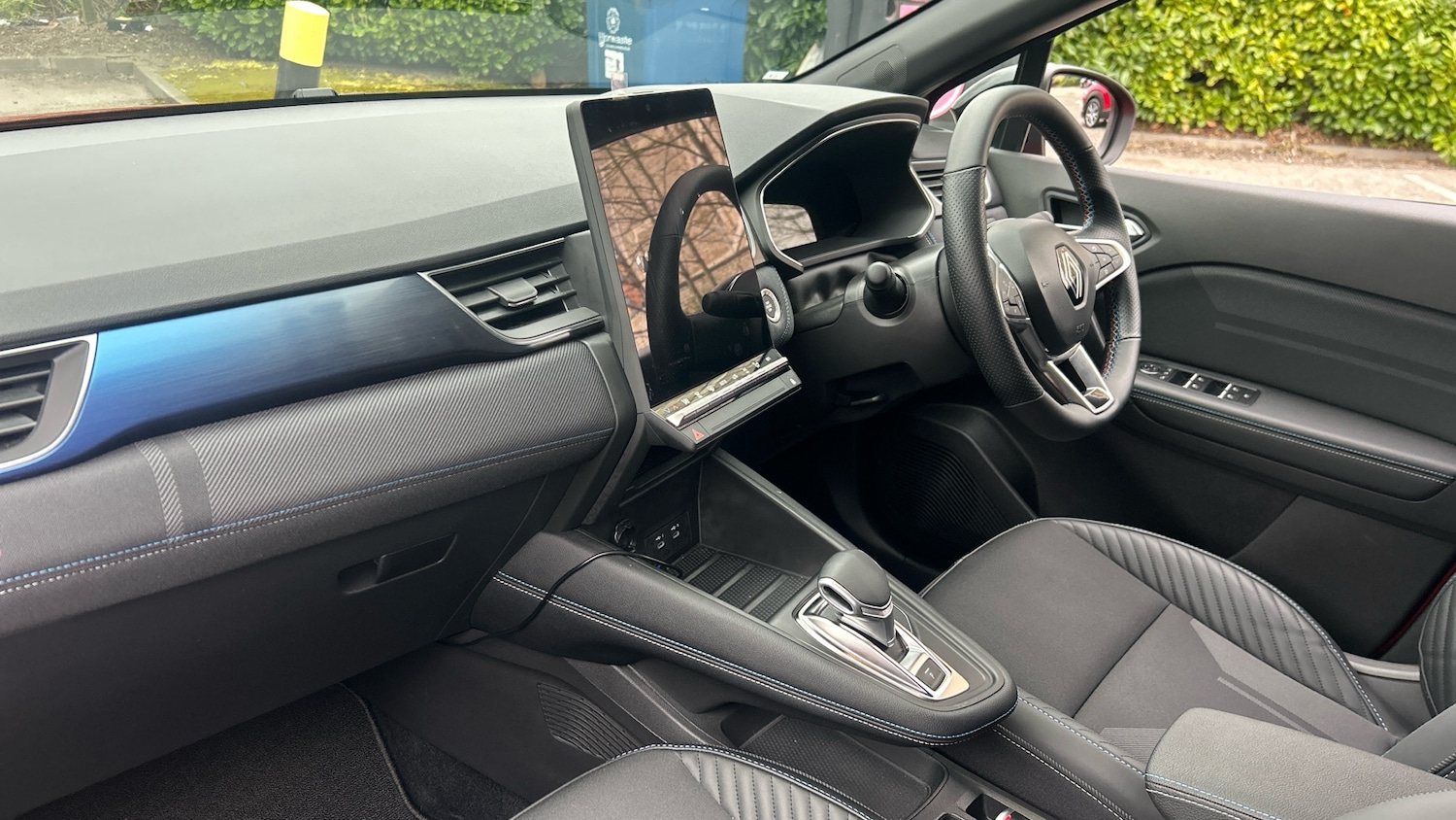 Used Renault Captur 2025 for sale - 77974447: Photo 9