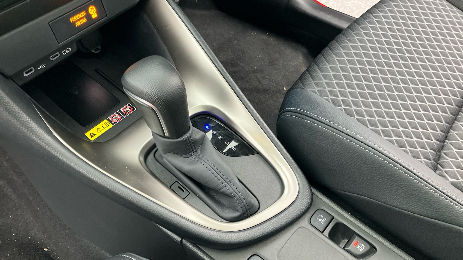 Used Mazda Mazda2 HYBRID 2025 for sale - 76627751: Photo 13