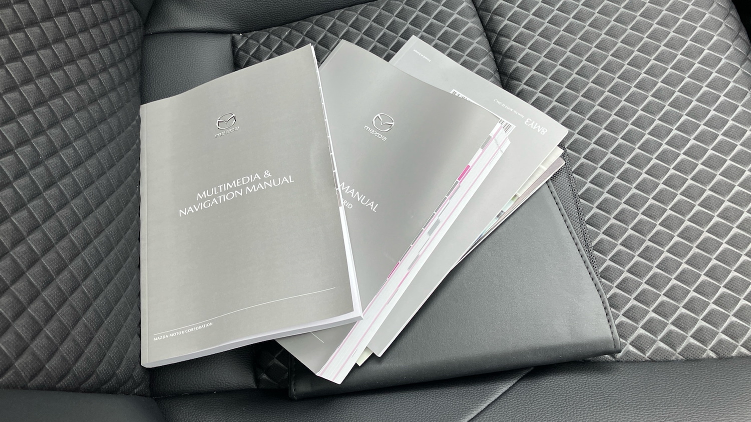 Used Mazda Mazda2 HYBRID 2025 for sale - 76627751: Photo 19