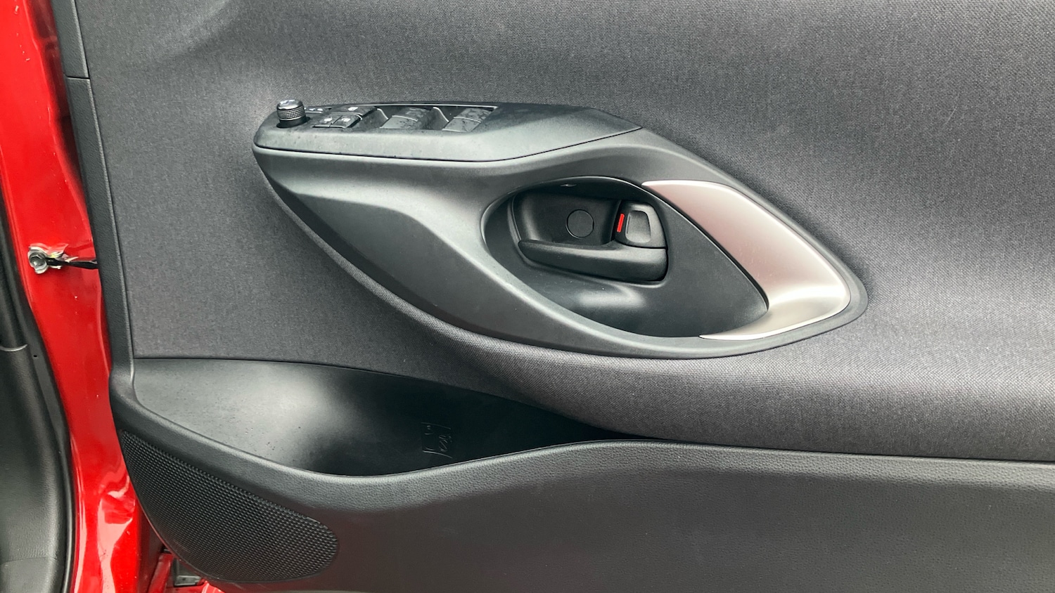 Used Mazda Mazda2 HYBRID 2025 for sale - 76627751: Photo 42