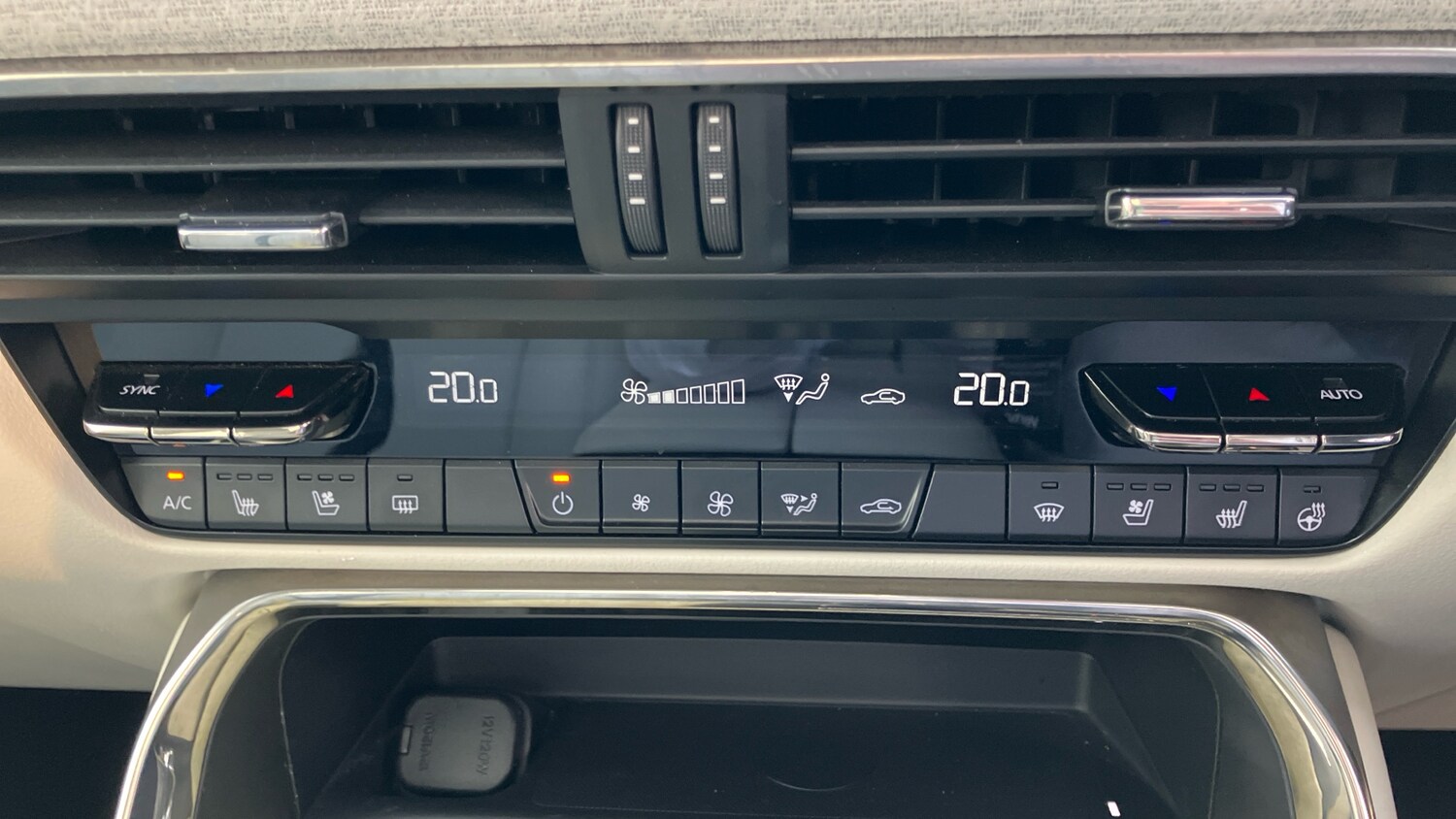 Used Mazda CX-60 2023 for sale - 77883863: Photo 40