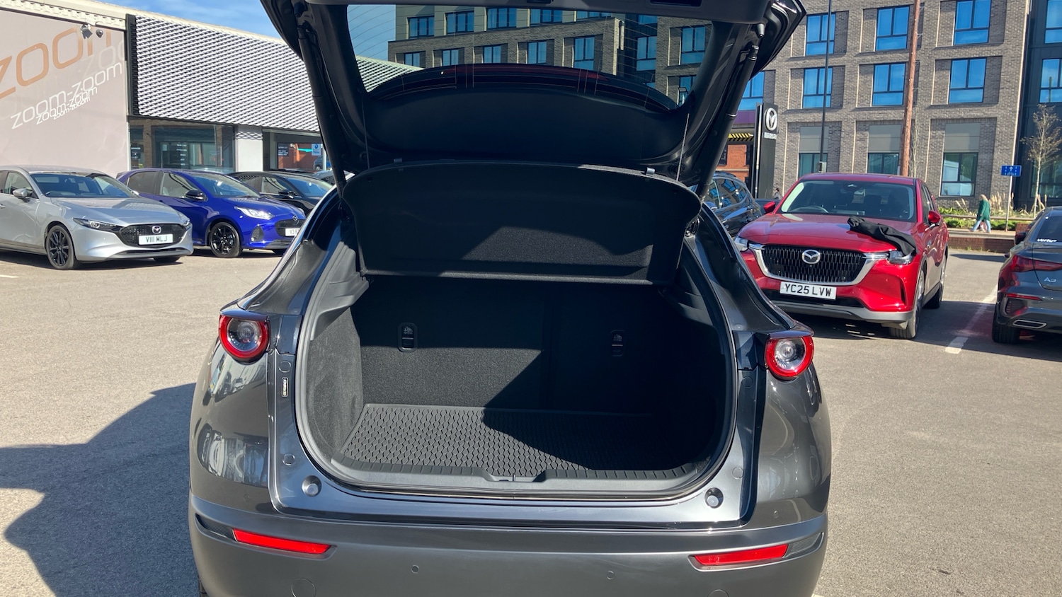 Used Mazda CX-30 2026 for sale - 78175686: Photo 4