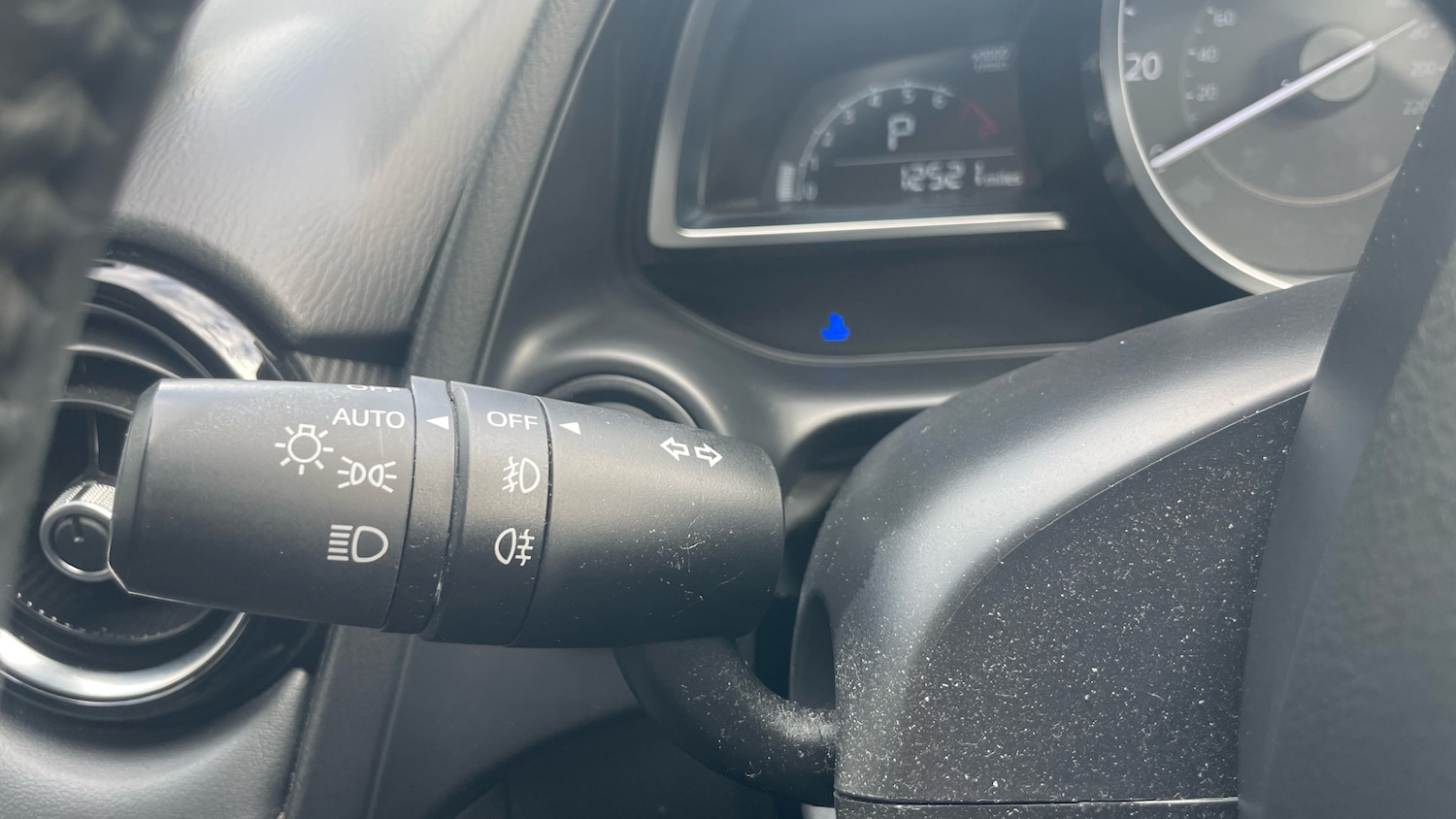 Used Mazda Mazda2 2019 for sale - 76858657: Photo 27