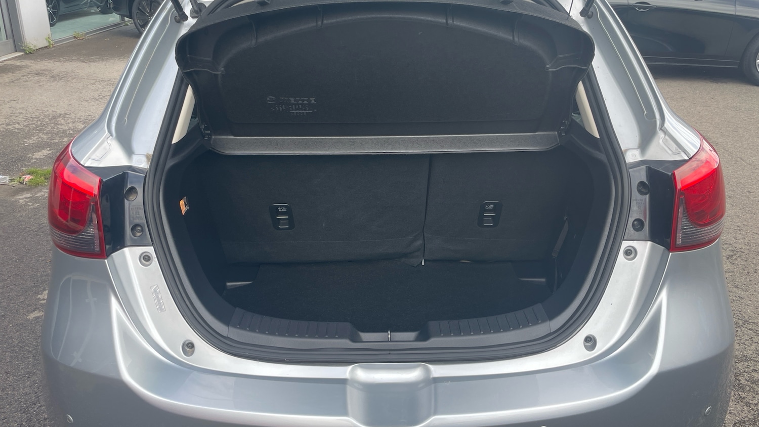 Used Mazda Mazda2 2019 for sale - 76858657: Photo 4