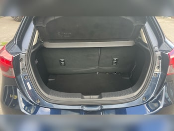 Used Mazda Mazda2 2023 for sale - 75944755: Photo
