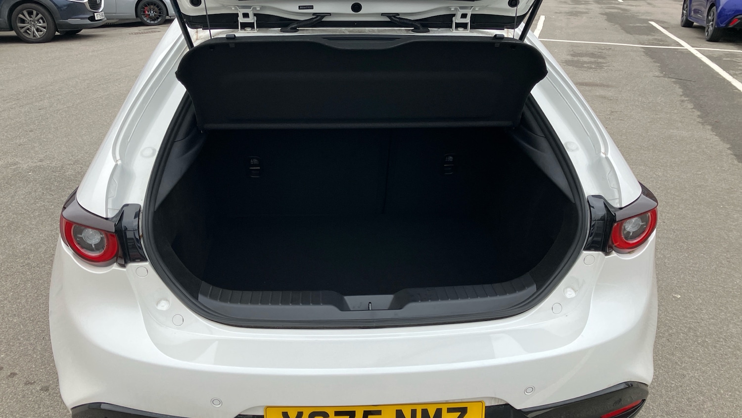 Used Mazda Mazda3 2025 for sale - 77743169: Photo 4