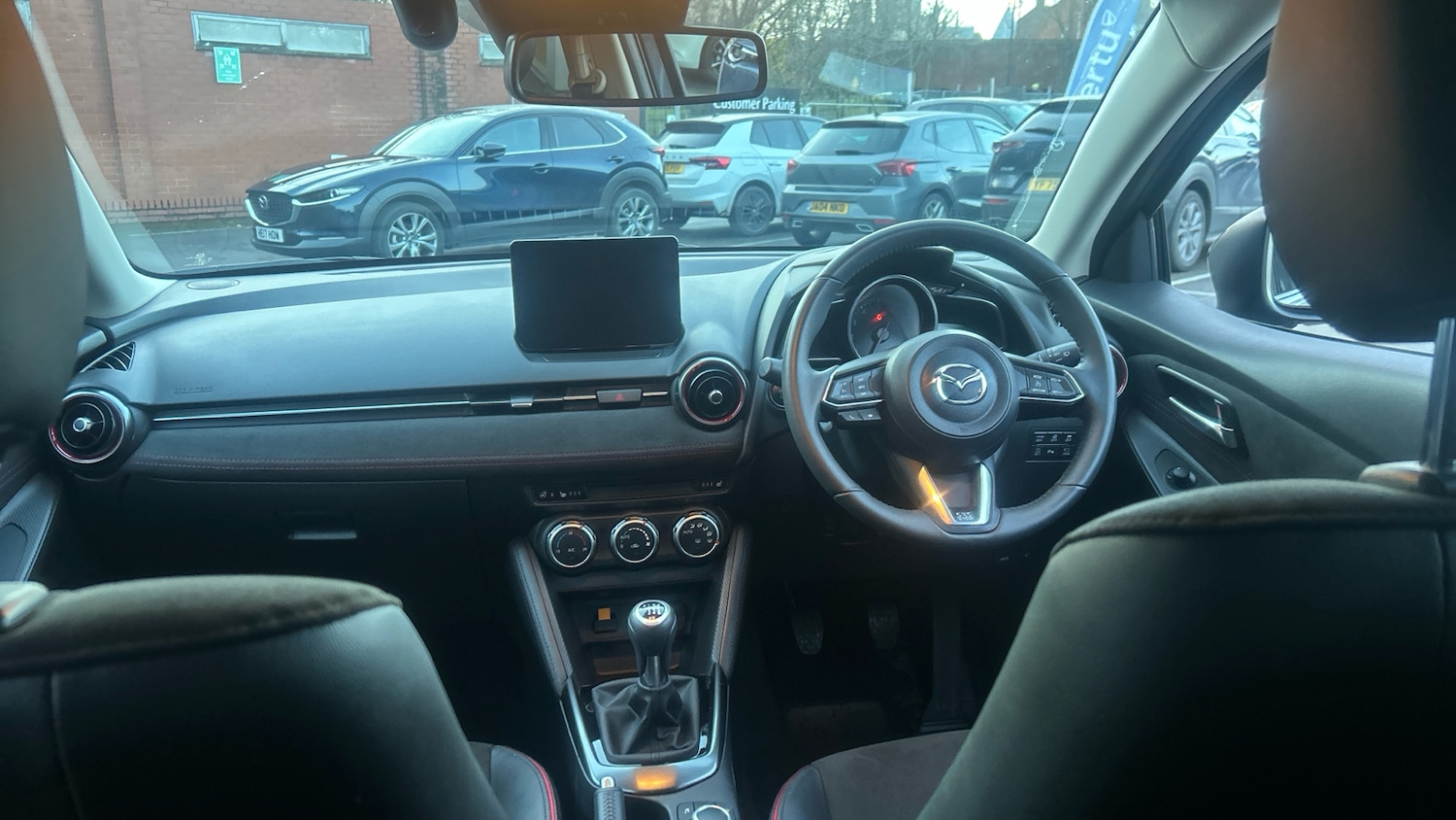 Used Mazda Mazda2 2023 for sale - 76979681: Photo 10