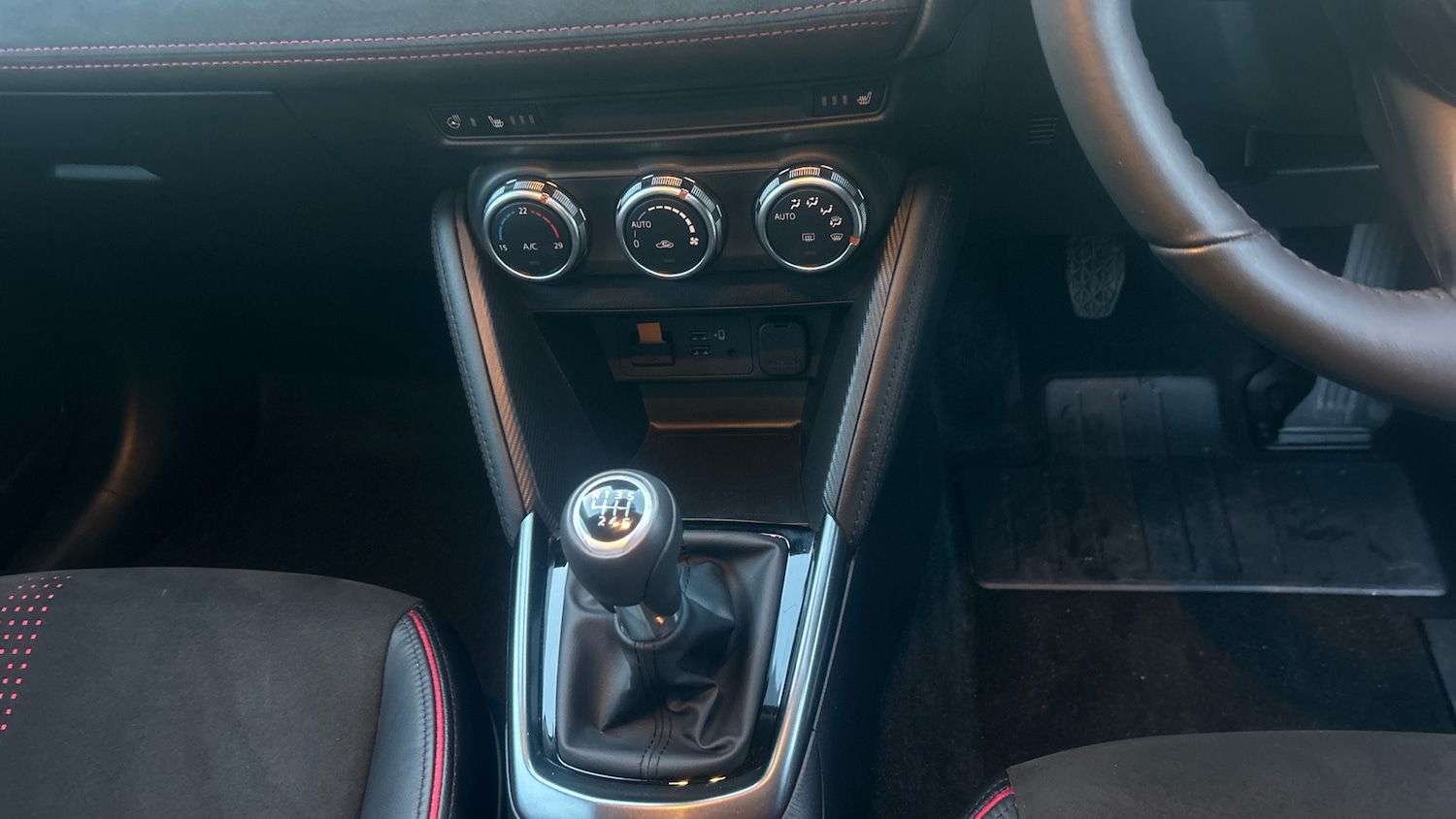 Used Mazda Mazda2 2023 for sale - 76979681: Photo 13