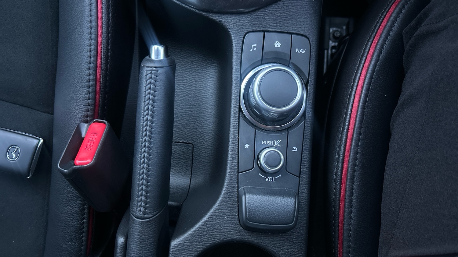 Used Mazda Mazda2 2023 for sale - 76979681: Photo 23