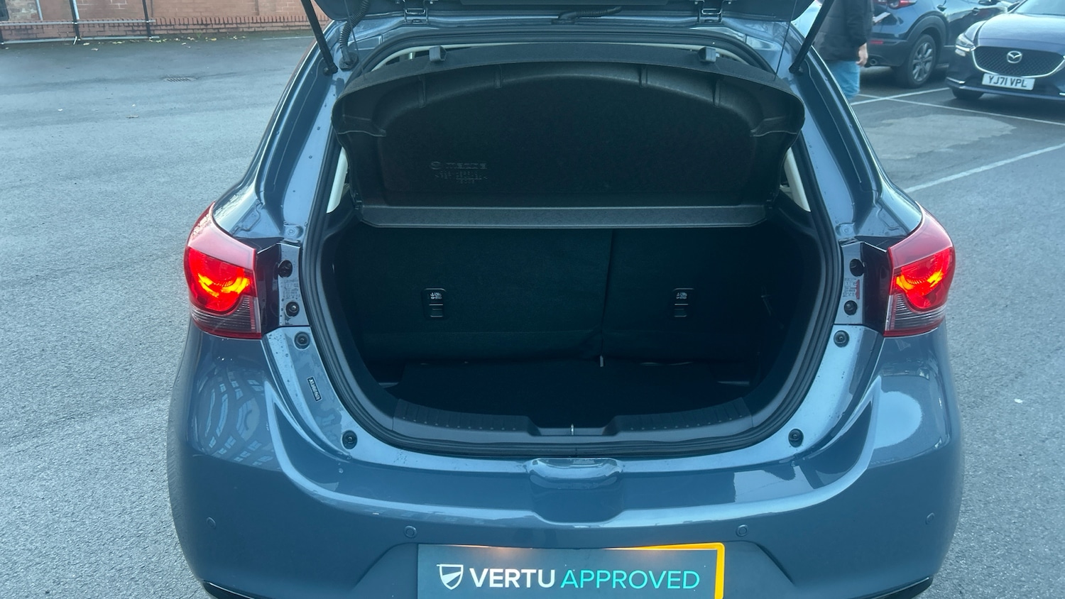 Used Mazda Mazda2 2023 for sale - 76979681: Photo 4