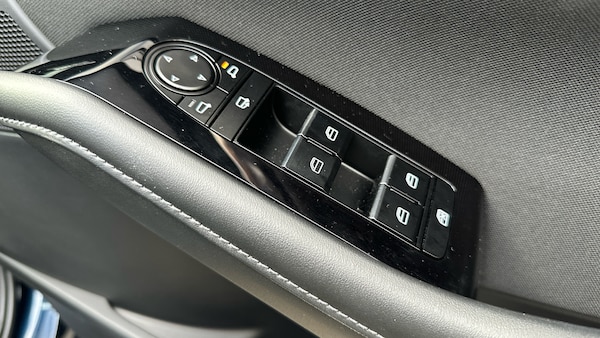 Used Mazda CX-30 2025 for sale - 76096914: Photo 40