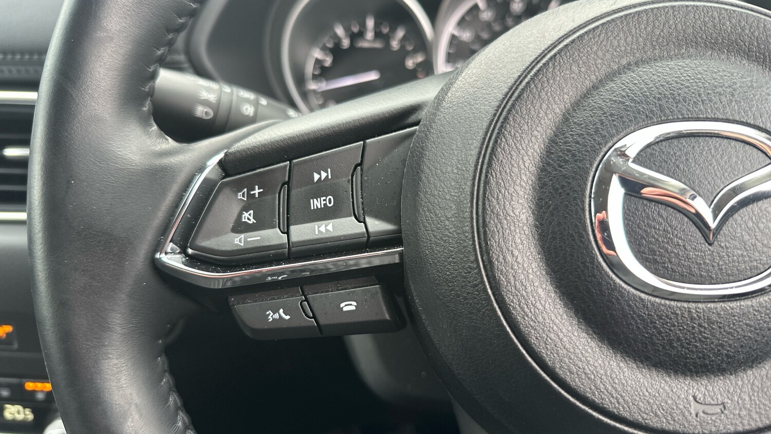 Used Mazda CX-5 2023 for sale - 76853402: Photo 21