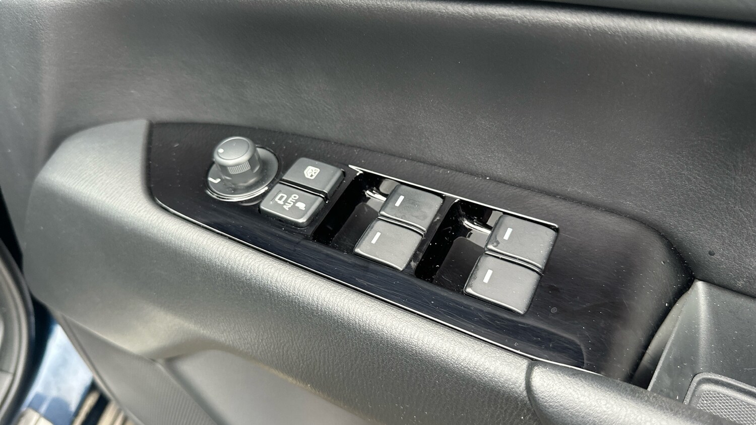 Used Mazda CX-5 2023 for sale - 76853402: Photo 29