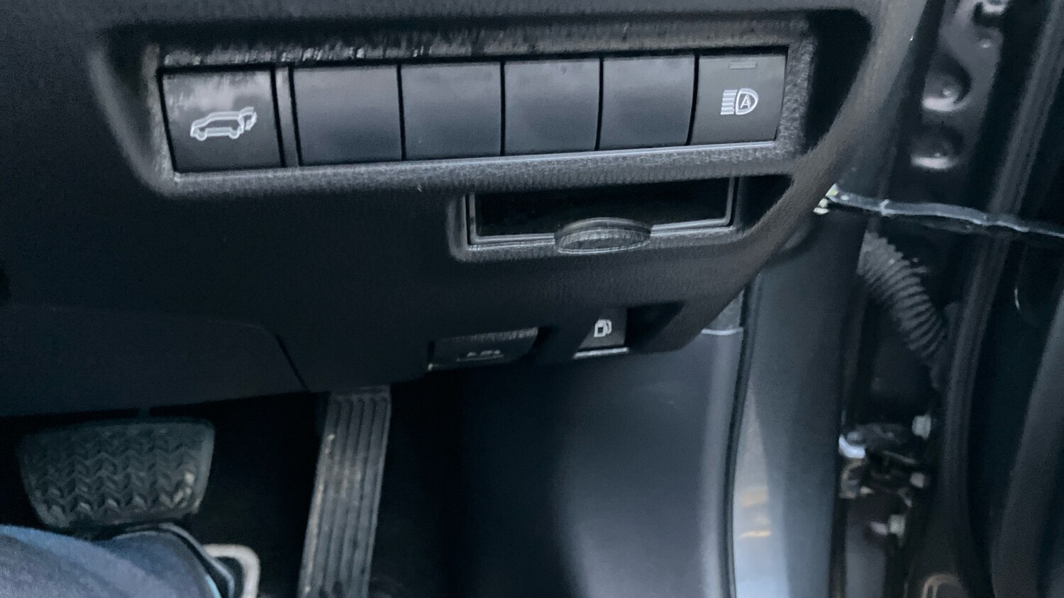 Used Toyota RAV4 2021 for sale - 77416881: Photo 29