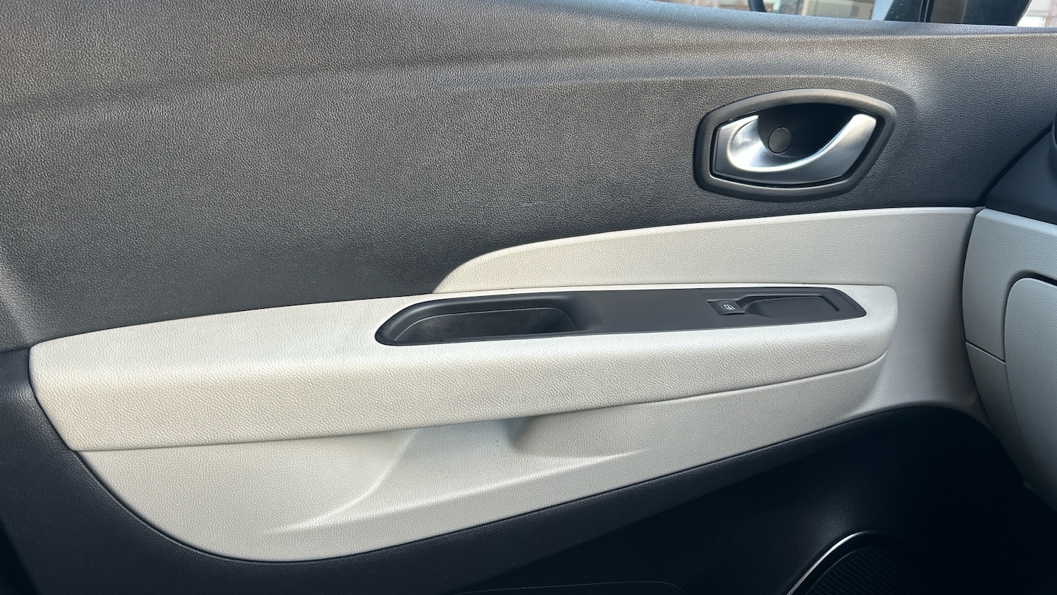 Used Renault Captur 2019 for sale - 77409358: Photo 21