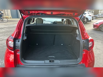 Used Renault Captur 2019 for sale - 77409358: Photo