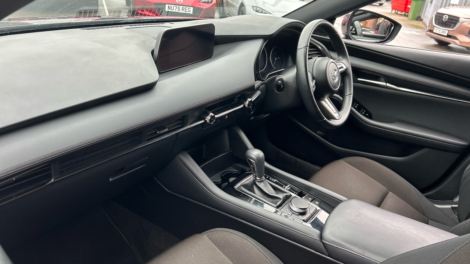 Used Mazda Mazda3 2023 for sale - 77584401: Photo 9