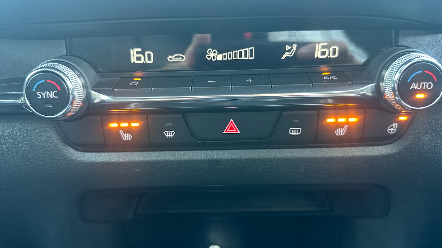 Used Mazda CX-30 2022 for sale - 76525624: Photo 28