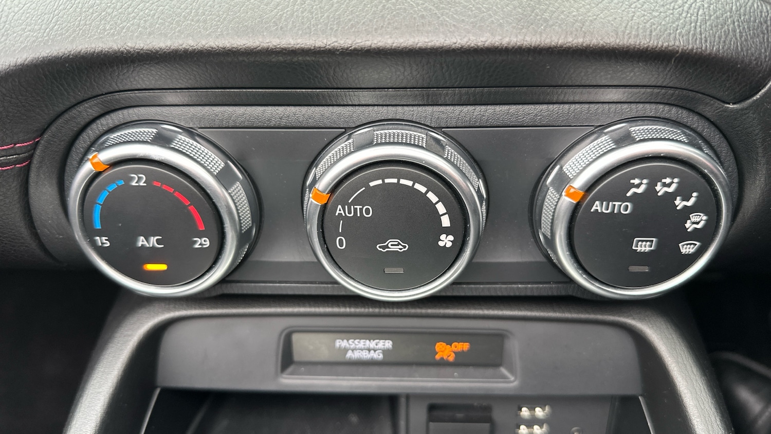 Used Mazda MX-5 2015 for sale - 77779037: Photo 28