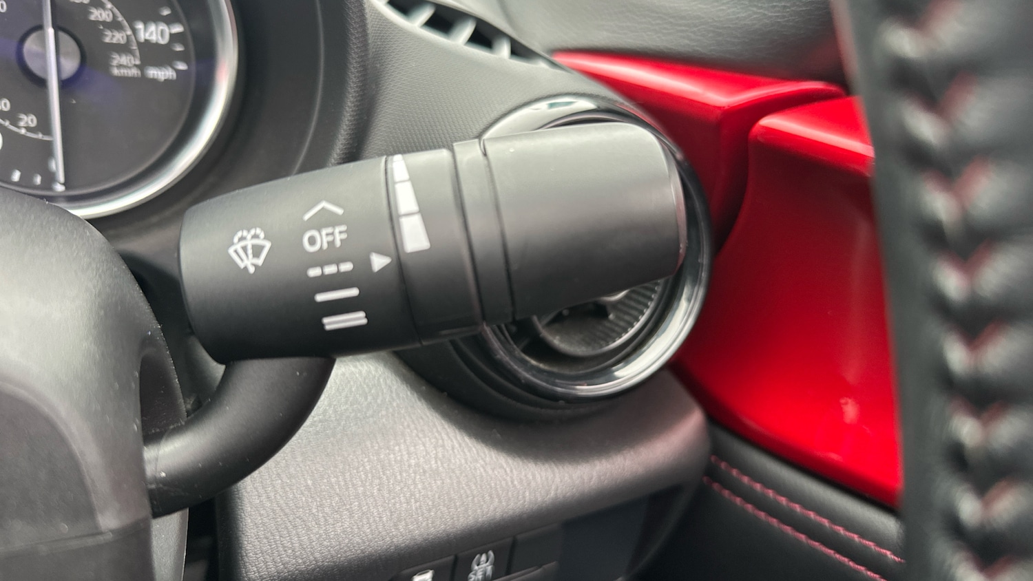 Used Mazda MX-5 2015 for sale - 77779037: Photo 33