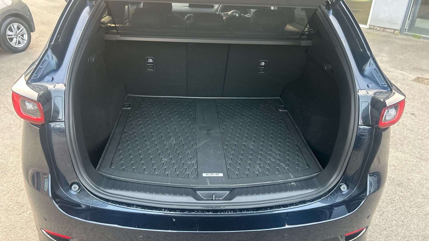 Used Mazda CX-5 2025 for sale - 77776192: Photo 4